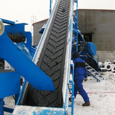 Tire recycling - shredding line for used tires