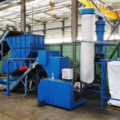 Shredding line for plastic waste Veolia